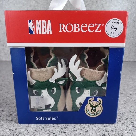 NBA Milwaukee Bucks Robeez Infant Baby Soft Shoes 0-6 months or 12-18 months - Picture 8 of 13